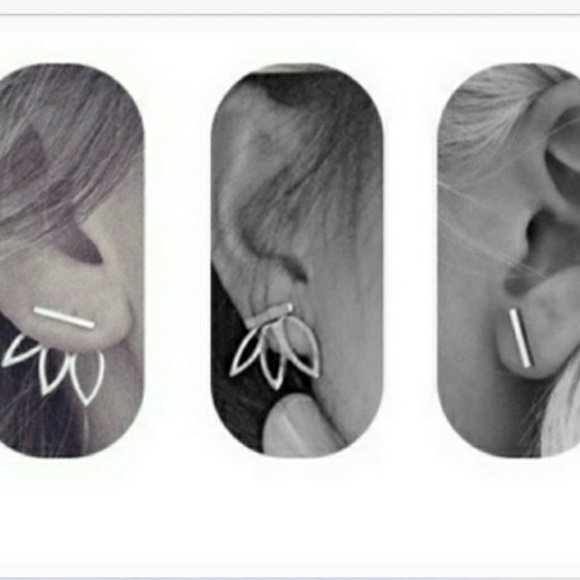 Lotus Bar Cuff Earring in Silver Tone - Picture 2 of 7